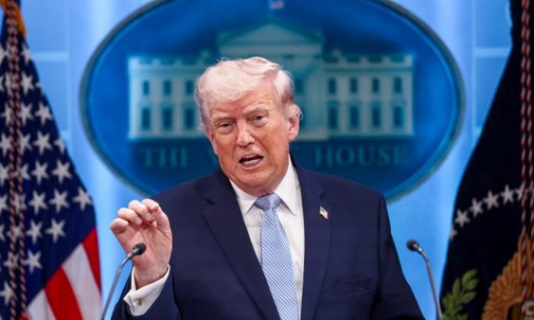 Тръмп не бил прекъсвал контактите си с Путин и Зеленски